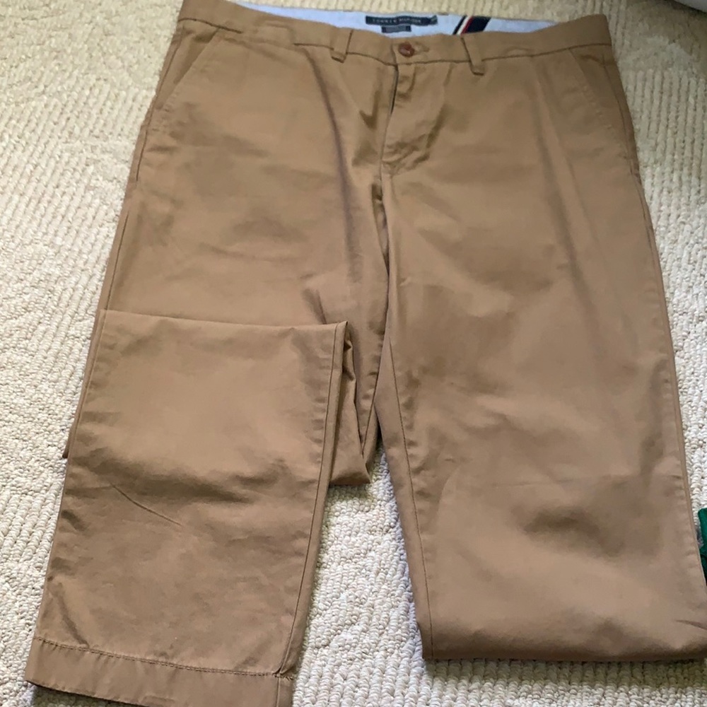 Men’s Tommy Hilfiger chinos